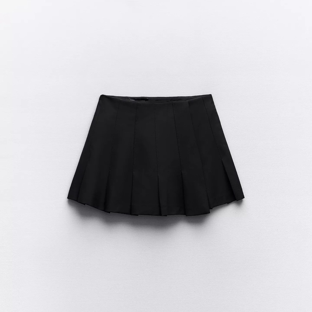 Zara box pleat mini skirt